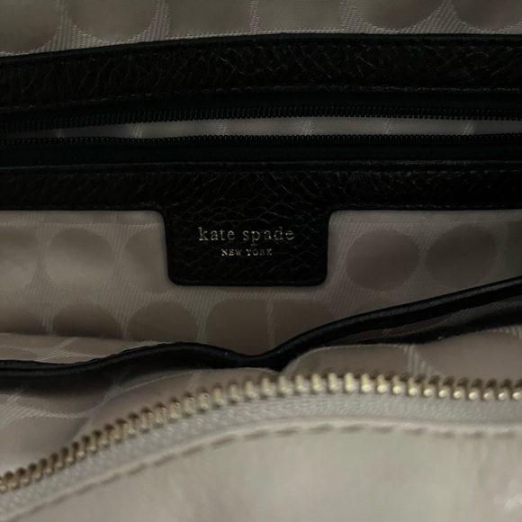 Kate Spade Tote - Picture 5 of 6